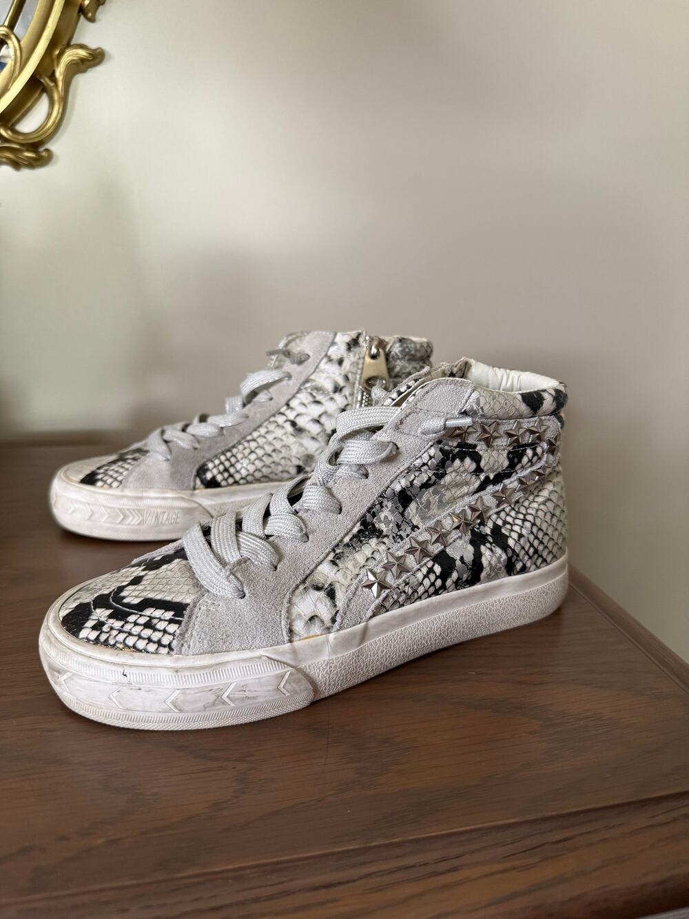 Vintage Havana Roxanne-6 Snake Print Studded High Top Sneakers Sz 6